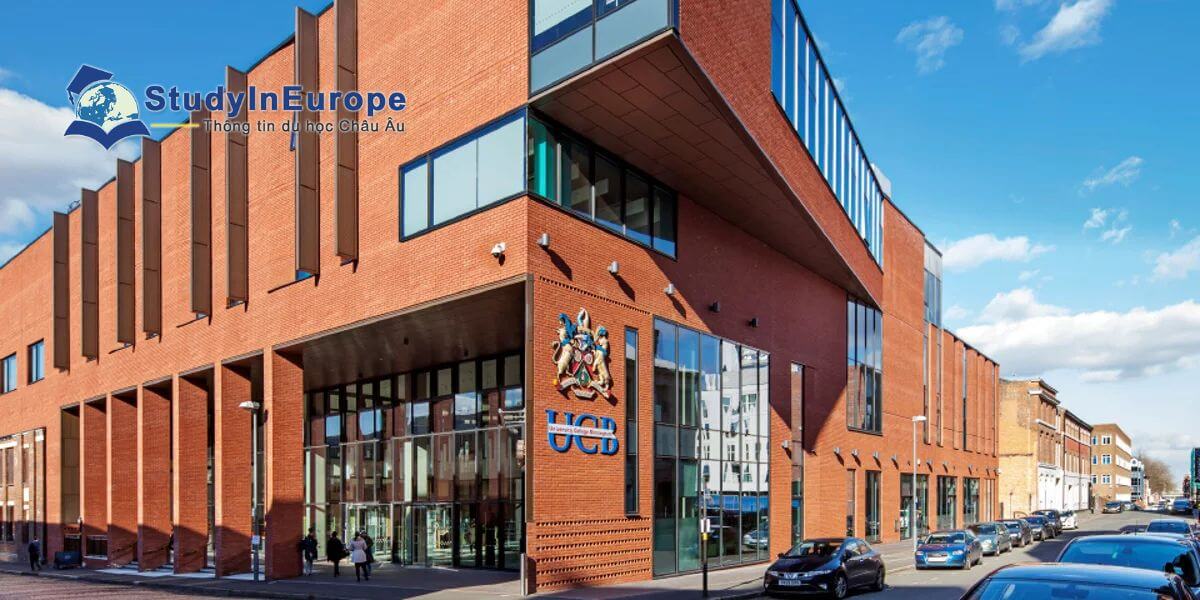 Review Trường Đại học Cao đẳng Birmingham (University College Birmingham)