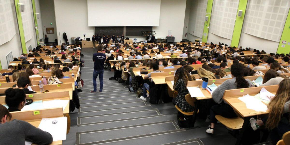 Trường Đại học Franche-Comté mang đến cho sinh viên nhiều cơ hội học tập tuyệt vời