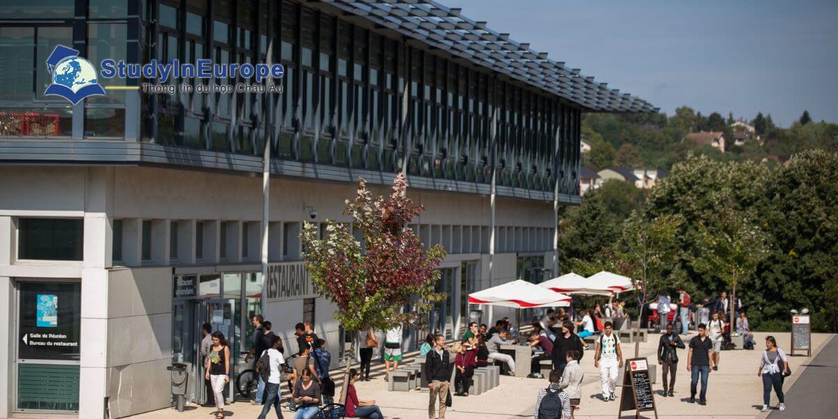 Review Trường Đại học Franche-Comté (Université de Franche-Comté)