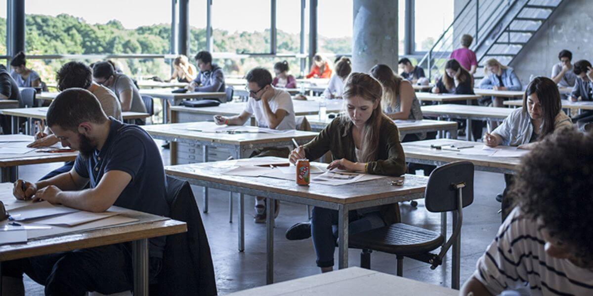 Sinh viên sẽ có cơ hội tiếp cận nhiều chương trình chất lượng khi đến với trường Đại học Gustave Eiffel