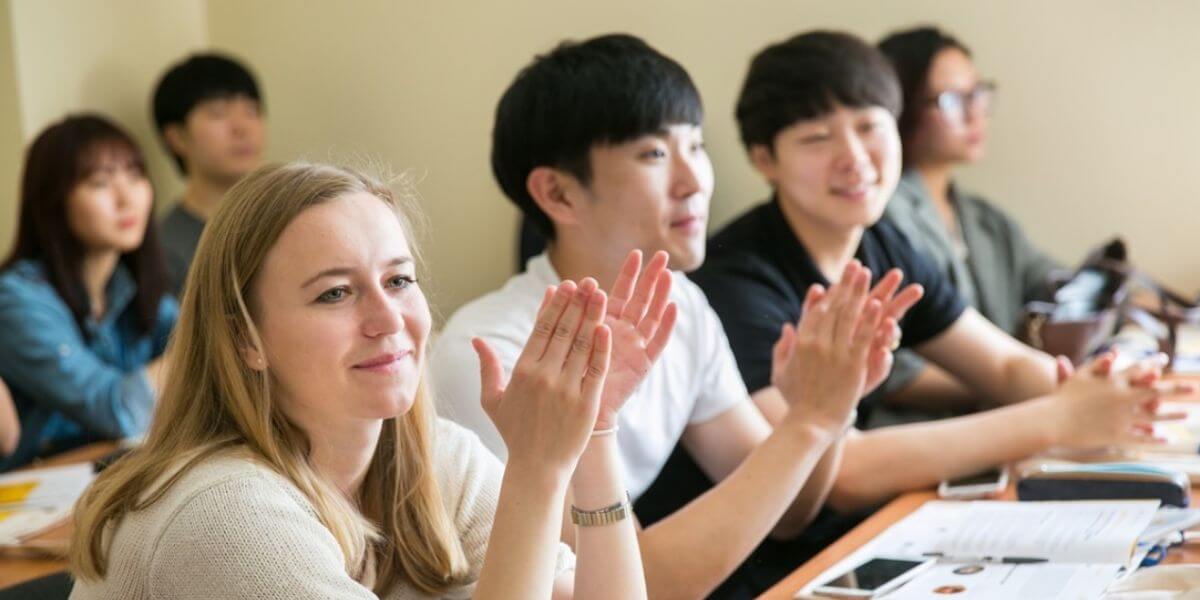 Trường Đại học Kỹ thuật Don State luôn chào đón mọi sinh viên đến tham gia học tập và nghiên cứu