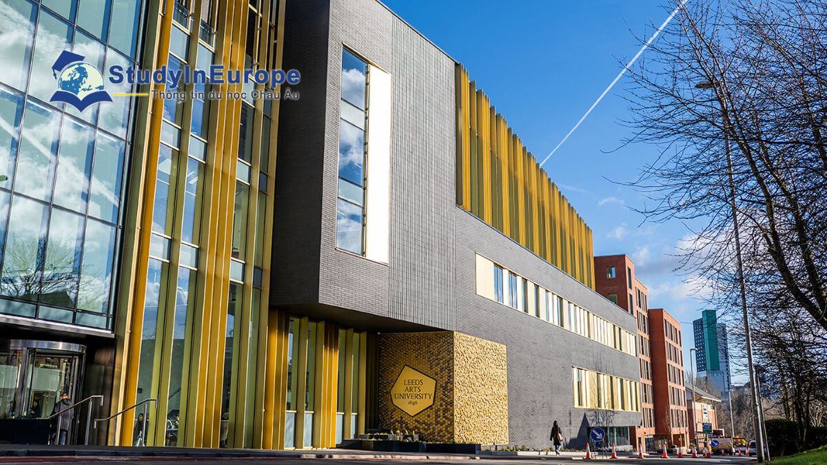 Review Trường Đại học Nghệ thuật Leeds (Leeds Arts University)