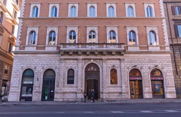 Trường Kinh tế châu Âu nổi tiếng với chất lượng đào tạo cao trong lĩnh vực liên quan đến linh tế