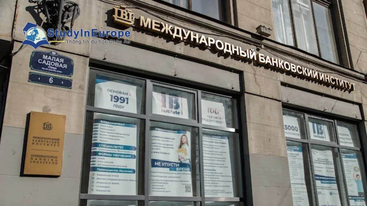 Review Viện Ngân hàng Quốc tế (International Banking Institute)