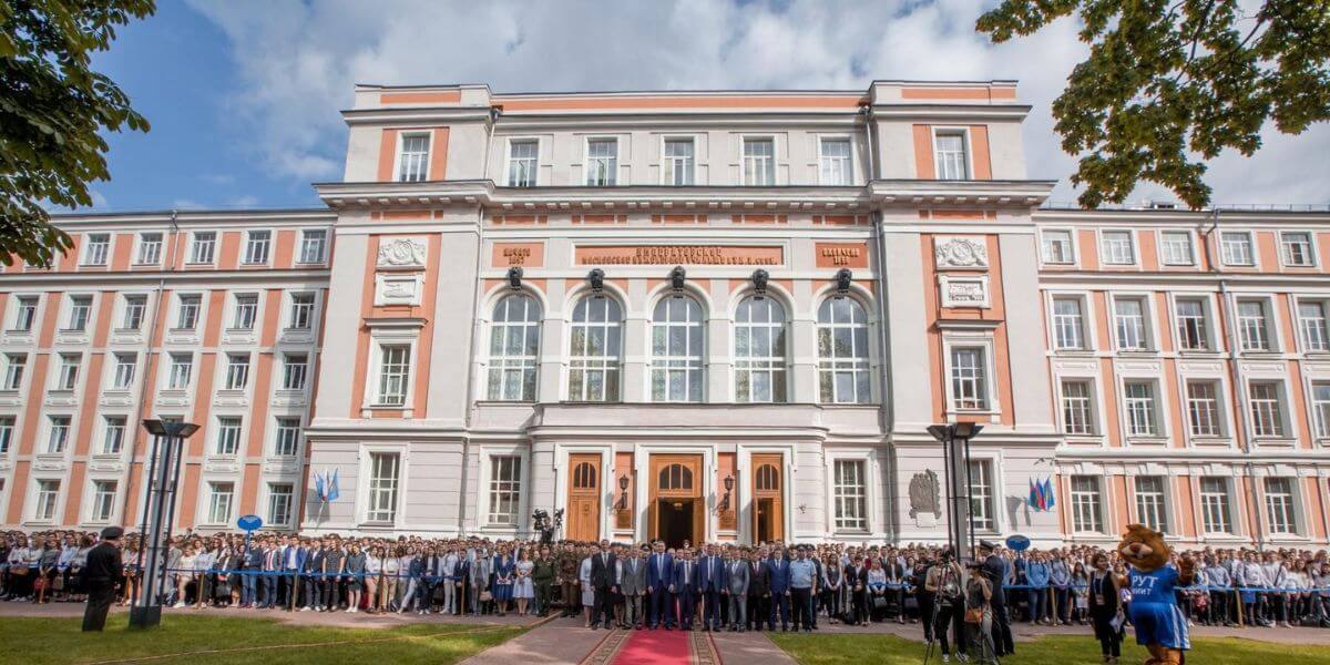 Trường Đại học Giao thông Vận tải Nga là một trong những ngôi trường có quy mô đào tạo khá lớn