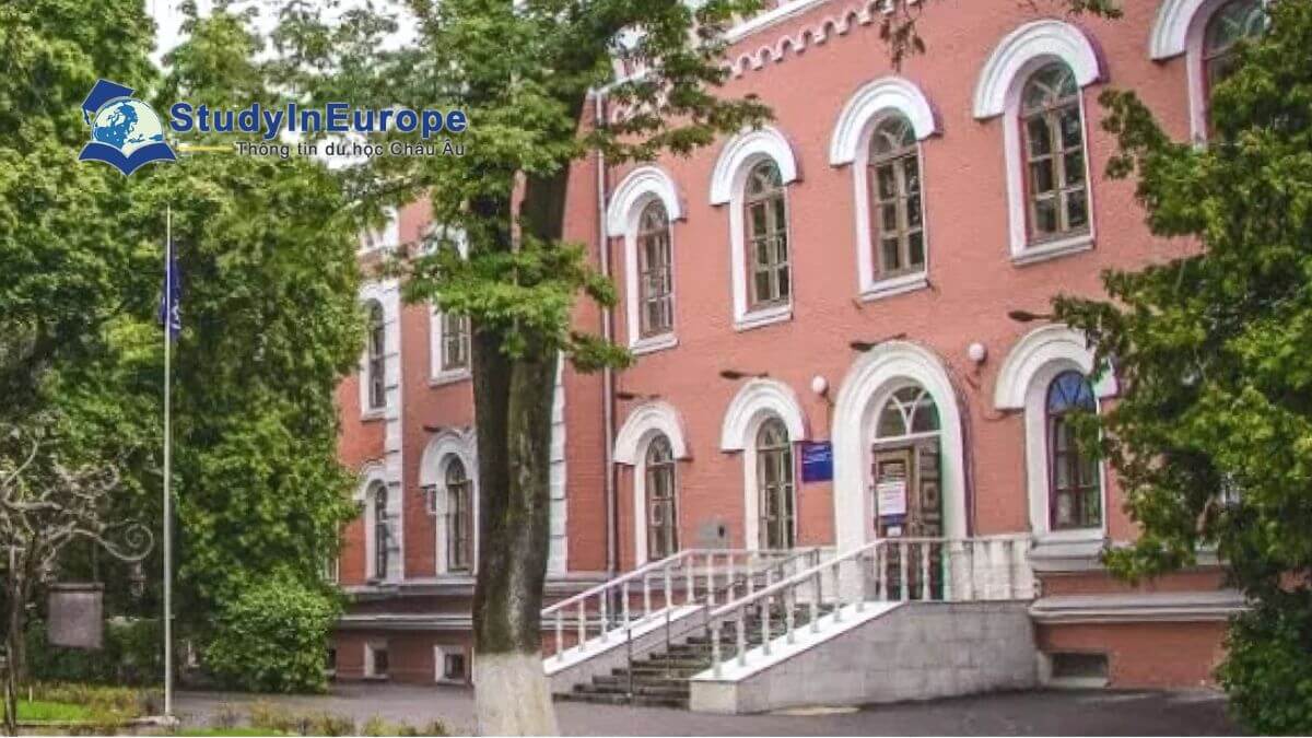 Review Trường Đại học Kỹ thuật Công nghệ Voronezh (Voronezh State University of Engineering Technology)