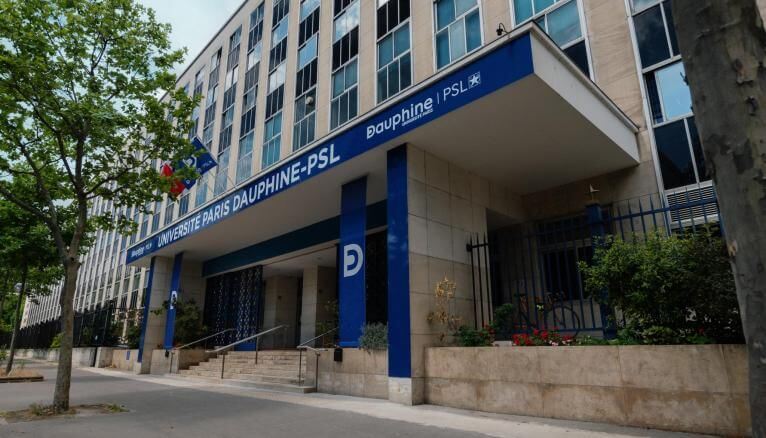 Trường Đại học Paris Dauphine luôn tạo điều kiện để sinh viên học tập và khám phá những điều mới mẻ