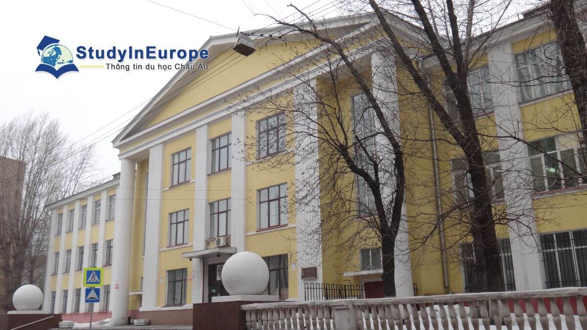 Review Trường Đại học Quy hoạch Sử dụng Đất đai (State University of Land Use Planning)