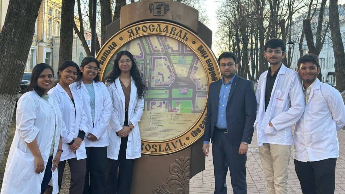 Trường Đại học Y khoa Yaroslavl luôn chào đón mọi sinh viên đến tham gia học tập và nghiên cứu