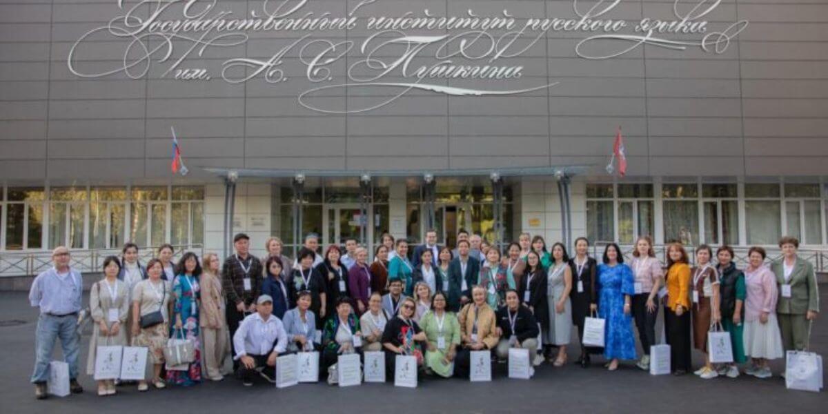 Những hoạt động ngoại khóa tại Viện Ngôn ngữ Nga Quốc gia Pushkin