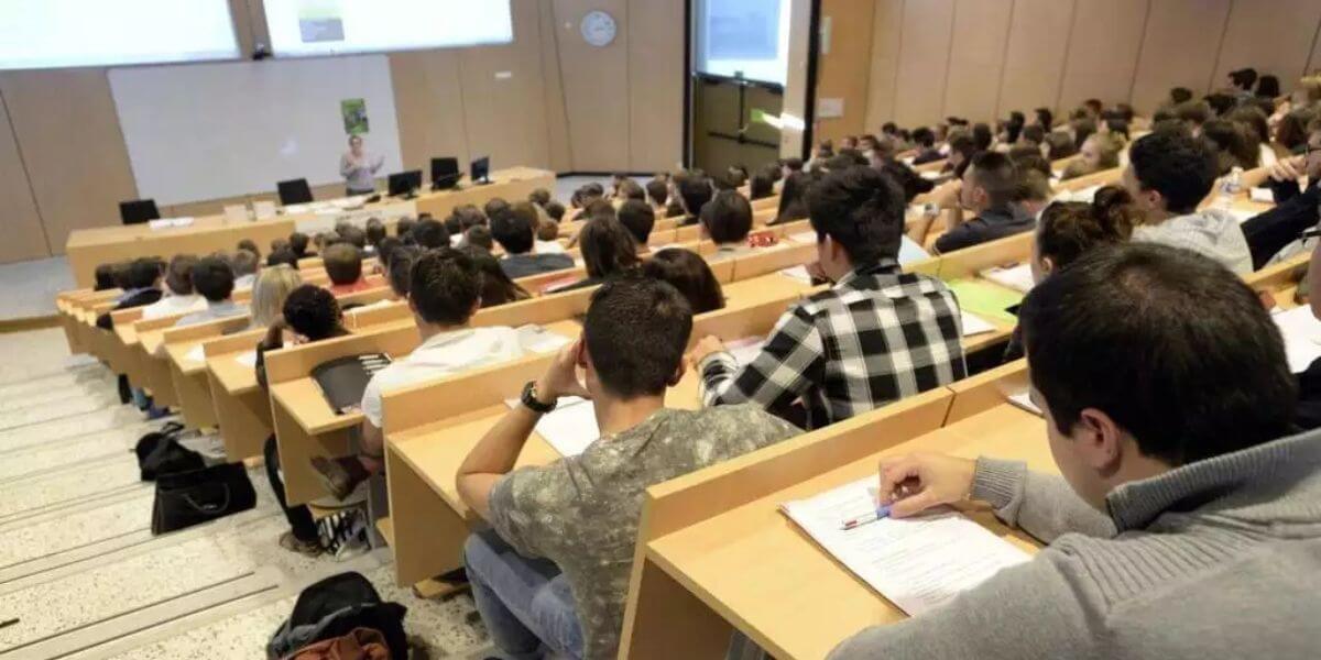 Trường Đại học Nam Bretagne luôn mang đến cho sinh viên những giờ học thú vị