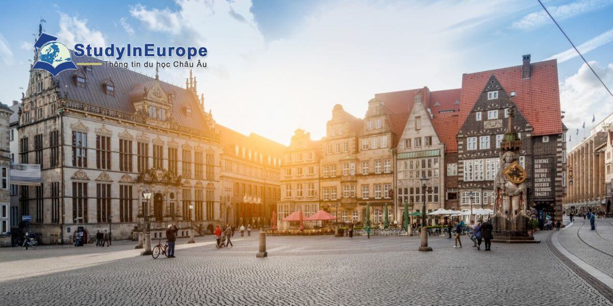 Trường Đại học Hành chính Công Bremen