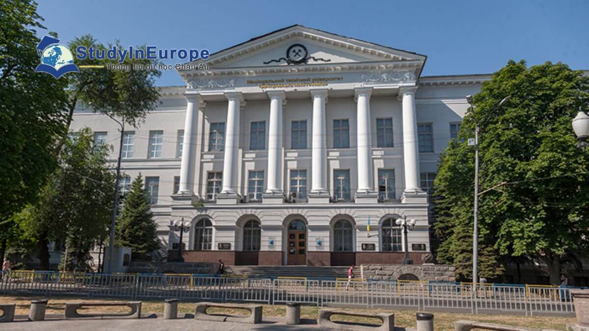 Trường Đại học Công nghệ Dnipro