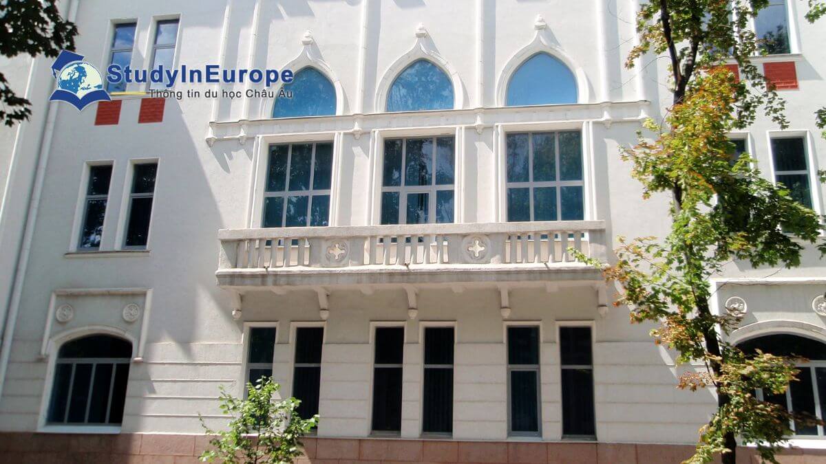 Trường Đại học sư phạm quốc gia H S Skovoroda Kharkiv