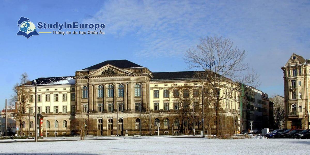 Review Trường Đại học Âm nhạc Carl Maria von Weber (Hochschule für Musik Carl Maria von Weber Dresden)