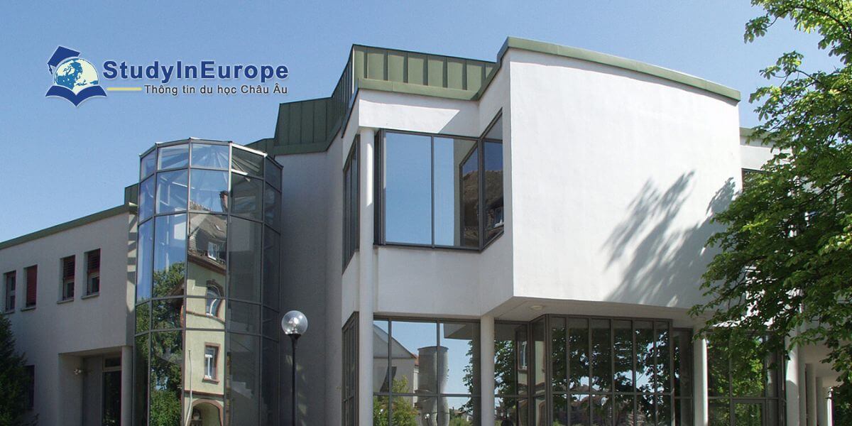 Trường Đại học Âm nhạc Trossingen