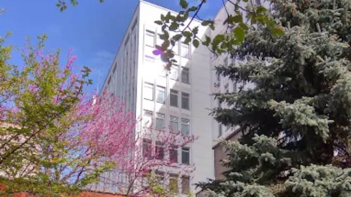 Trường Đại học Công nghệ Cherkasy nổi tiếng với chất lượng đào tạo khá cao ở Ukraina