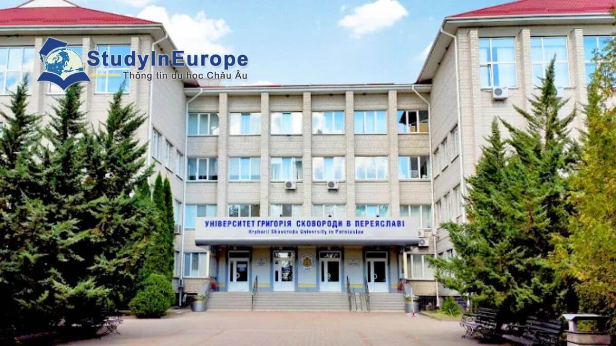 Review Trường Đại học Hryhorii Skovoroda ở Pereiaslav (Hryhorii Skovoroda University in Pereiaslav)