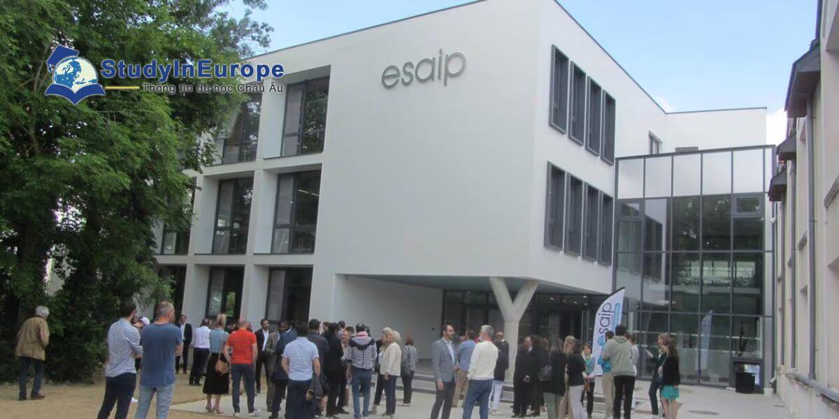 Review Trường Đại học Kỹ thuật ESAIP (ESAIP École d’Ingénieurs)