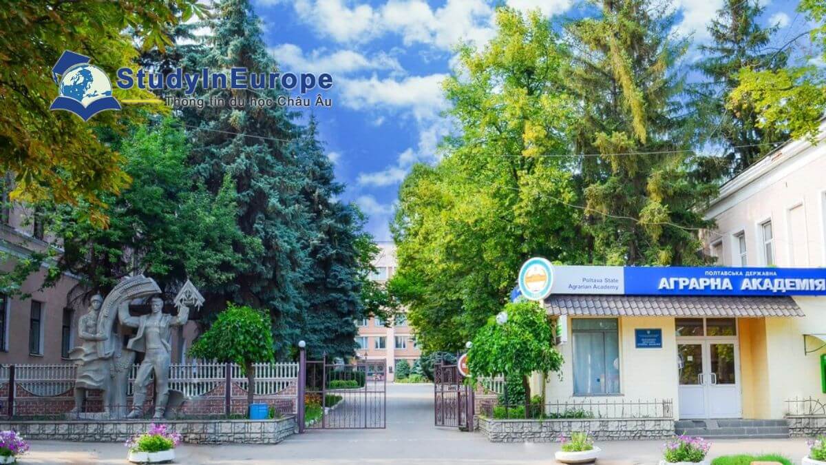 Review Trường Đại học Nông nghiệp Poltava (Poltava State Agrarian University)