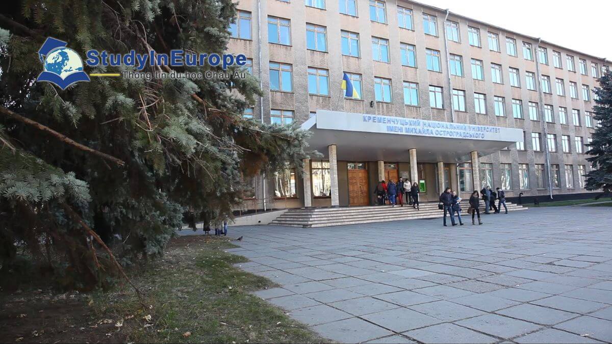 Review Trường Đại học Quốc gia Kremenchuk Mykhailo Ostrogradskyi (Kremenchuk Mykhailo Ostrohradskyi National University)