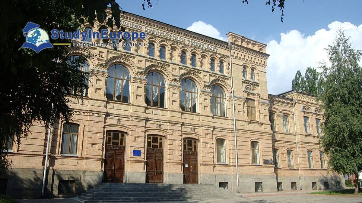 Review Trường Đại học sư phạm miền trung Ukraina Volodymyr Vynnychenko (Volodymyr Vynnychenko Central Ukrainian State Pedagogical University)