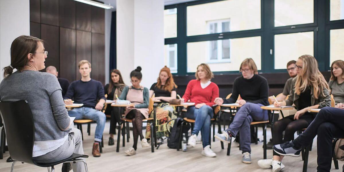 Môi trường học tập gắn kết của trường Triết học Munich