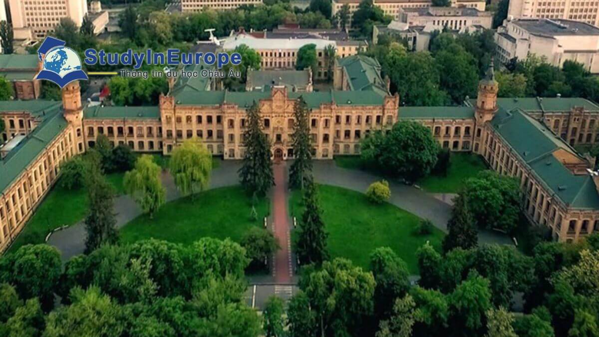Review Trường Đại học Khoa học và Công nghệ Quốc tế (International Science and Technology University)