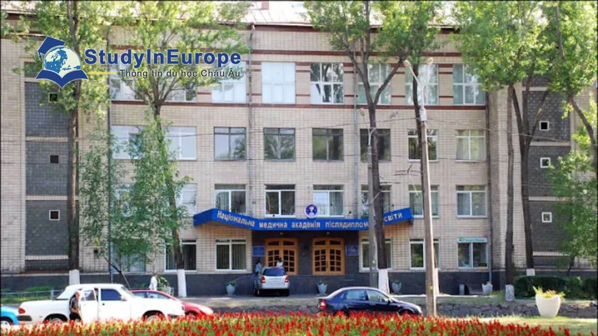 Review Trường Đại học Y tế Quốc gia Shupyk Ukraina (Shupyk National Healthcare University of Ukraine)