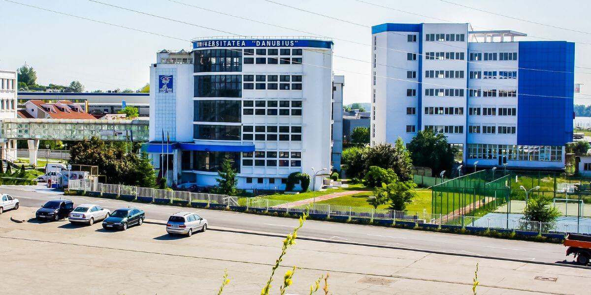 Trường Đại học Danubius Galati là điểm đến mà nhiều sinh viên lựa chọn để học tập và trải nghiệm