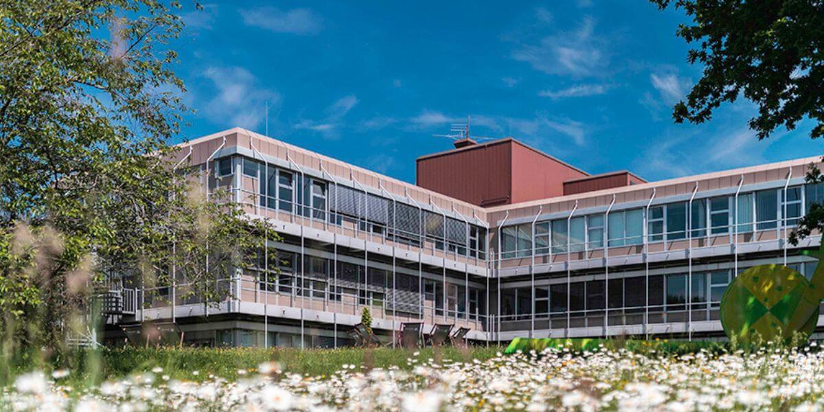 Khuôn viên xinh đẹp của trường Đại học Khoa học Ứng dụng Ravensburg-Weingarten