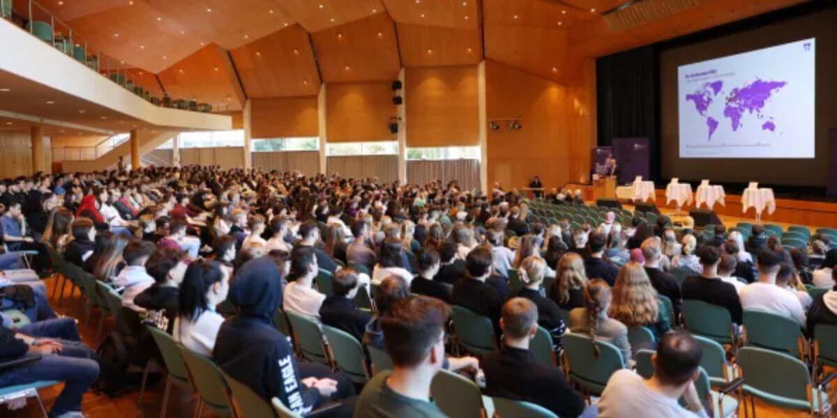 Những hoạt động ngoại khóa tại trường Đại học Khoa học Ứng dụng Ravensburg-Weingarten