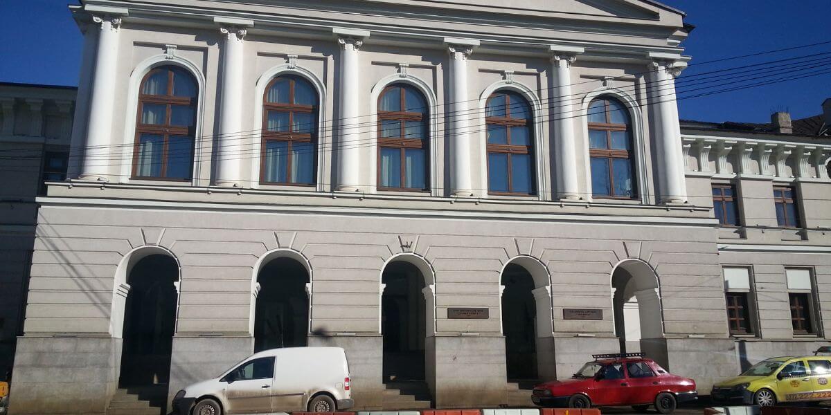 Kiến trúc độc đáo của trường Đại học Nghệ thuật George Enescu Iasi
