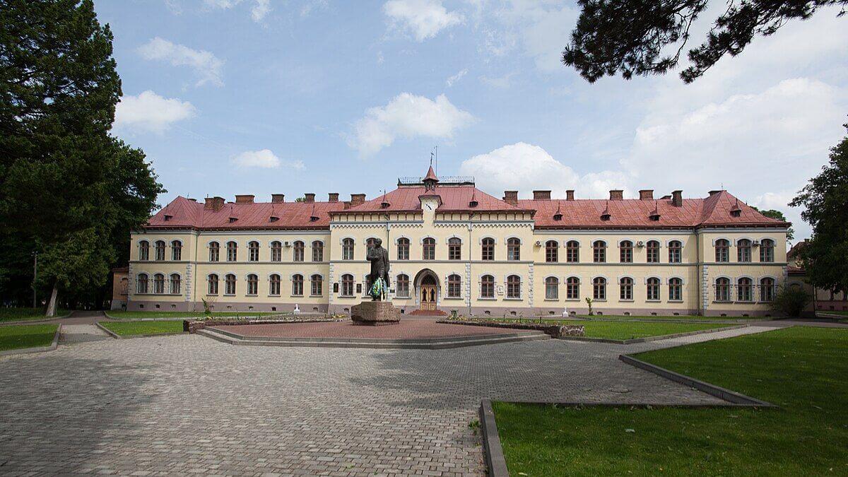 Trường Đại học Nông nghiệp Quốc gia Lviv sẽ luôn đồng hành cùng sinh viên trên con đường học tập, phát triển