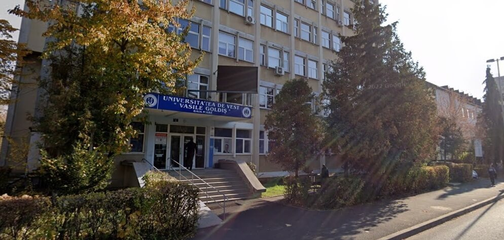 Trường Đại học Vasile Goldis Western được đánh giá cao về chất lượng đào tạo và giáo dục